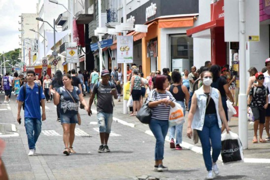 natal-luz-no-centro_jundiaí-compressed