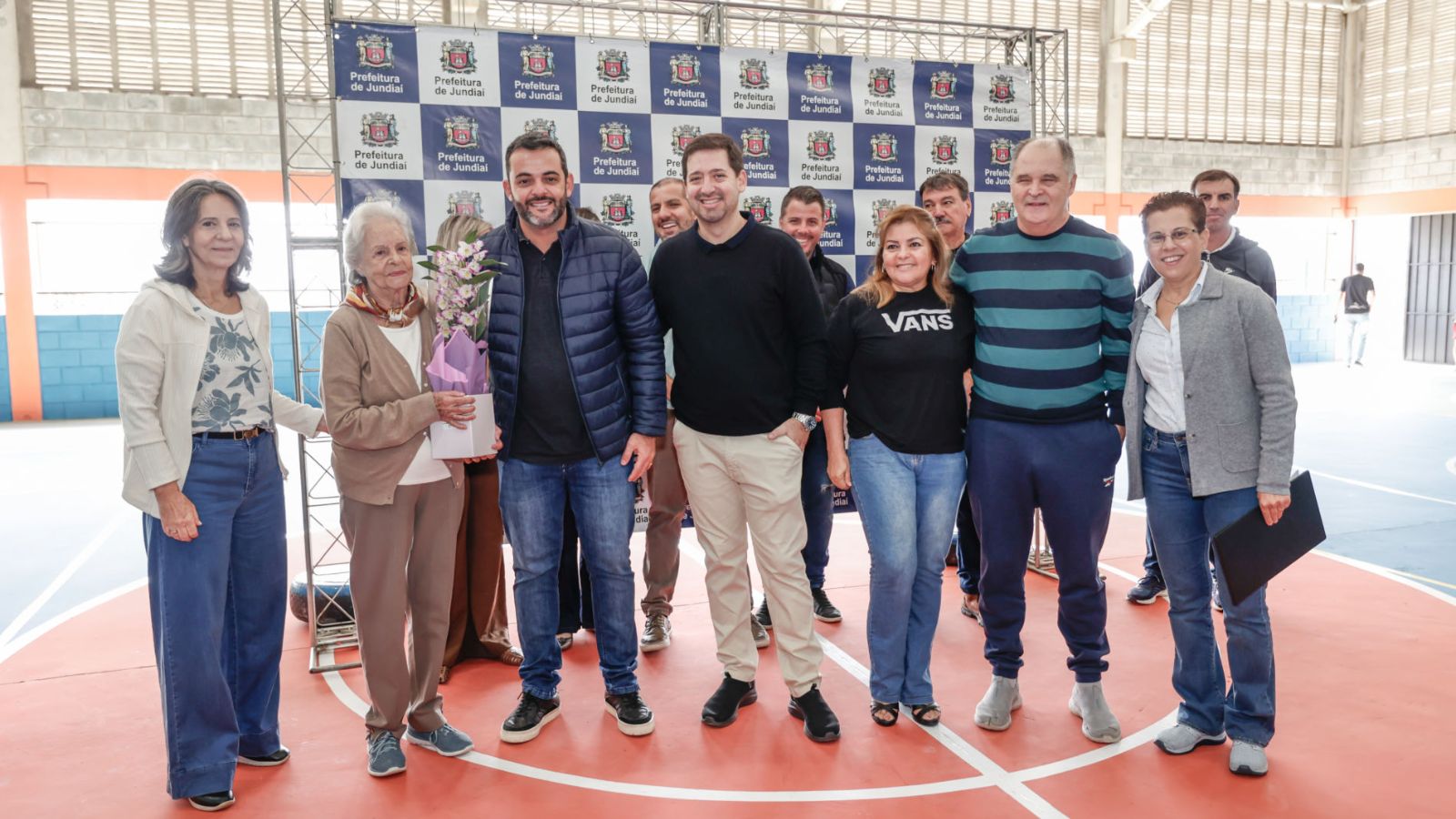 nova quadra poliesportiva medeiros em jundiai