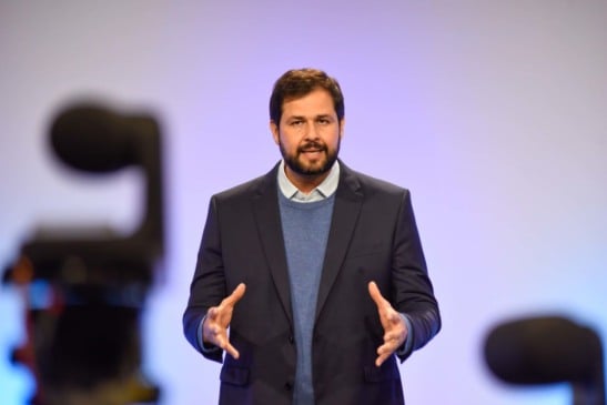 Prefeito Luiz Fernando Machado na apresentação do novo portal, em transmissão ao vivo (Foto: Prefeitura de Jundiaí)