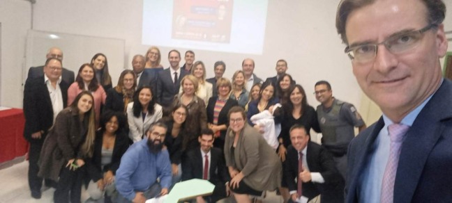 oab-vai-a-escola-projeto