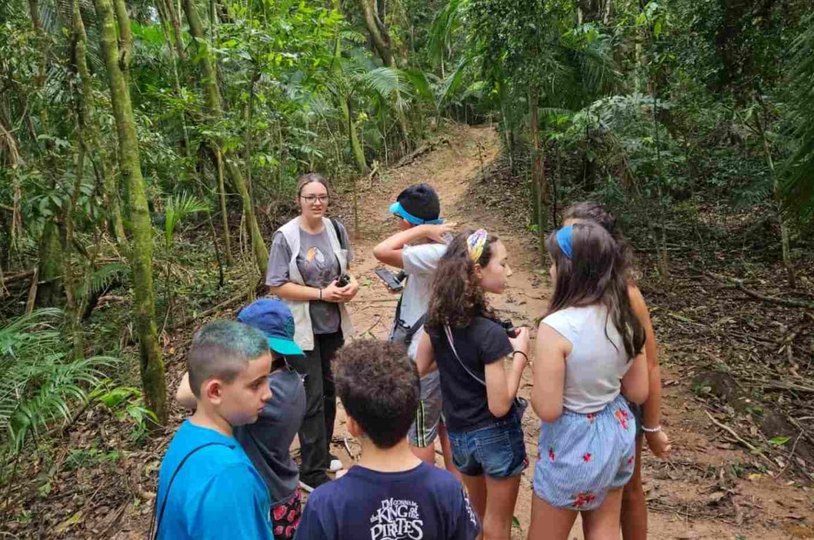 Mata Ciliar promove observação de aves para crianças no Clube Jundiaiense