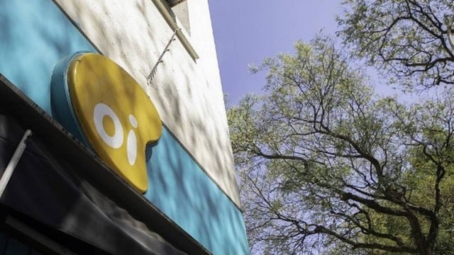 Operadora OI vende redes móveis à Claro, TIM e Vivo
