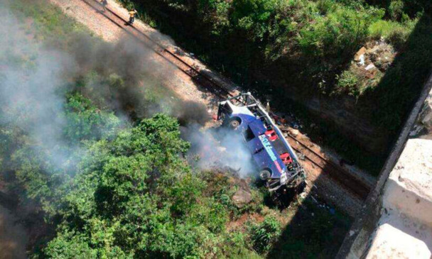 Acidente ônibus. (Foto: Divulgação)