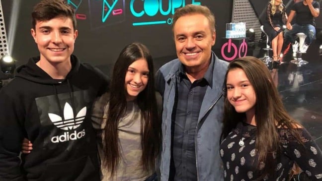Gugu e seus três filhos