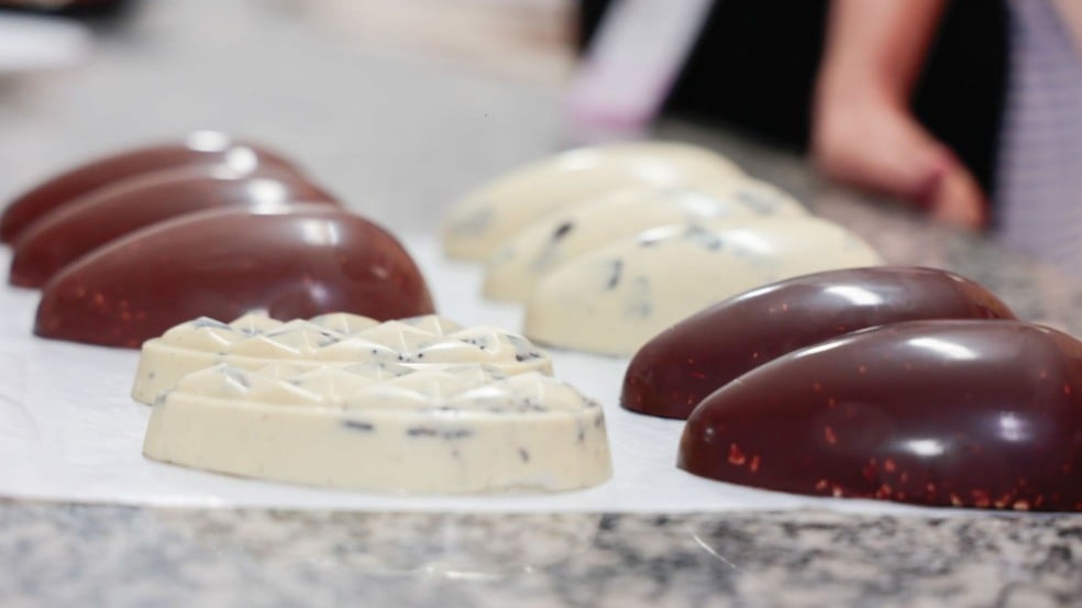 Ovo de Páscoa em molde