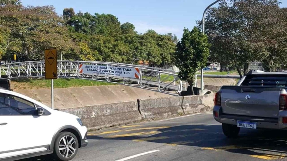 Avenida Frederico Ozanan