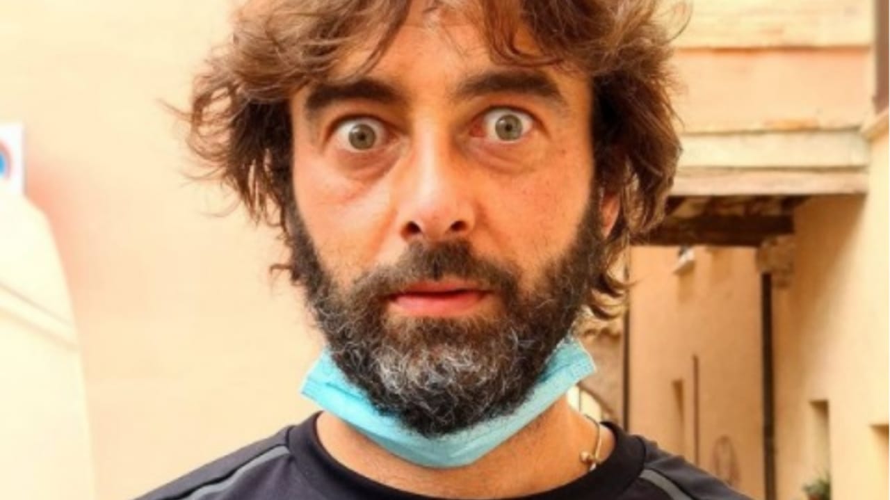 Padre italiano anuncia que está apaixonado durante missa