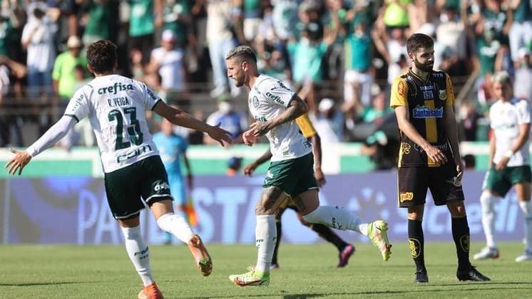 Zé Rafael (ao centro) comemora o primeiro gol diante do Novorizontino pelo Paulistão (Foto: Cesar Greco/ Site Oficial Do Palmeiras)