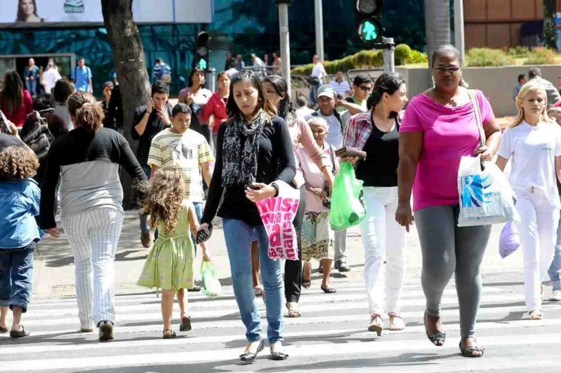 Desemprego no primeiro trimestre sobe para 7,9%, revela IBGE