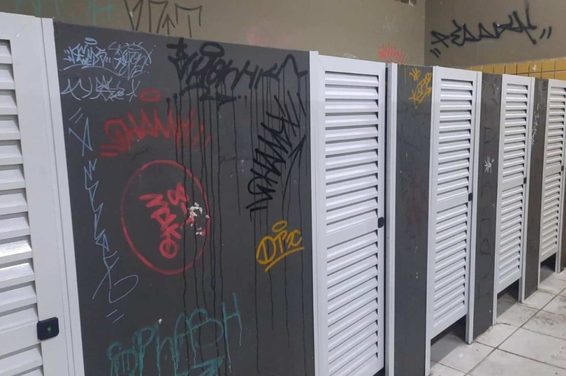 Vandalismo em terminais urbanos de Jundiaí causam prejuízos aos usuários Vandalismo em terminais urbanos de Jundiaí causam prejuízos aos usuários