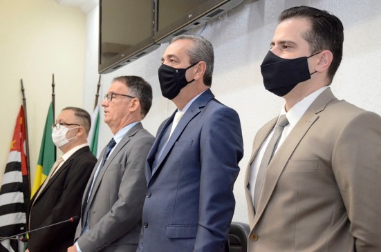 Cerimônia de posse do prefeito eleito em Várzea Paulista, Professor Rodolfo Braga.