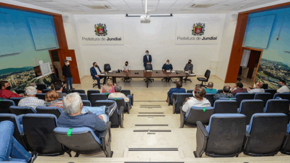 CECE Ovídeo Bueno terá ginásio e melhorias em segurança, em Jundiaí