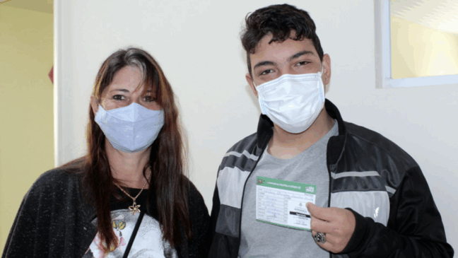 Usuários da APAE são vacinados contra a Covid-19