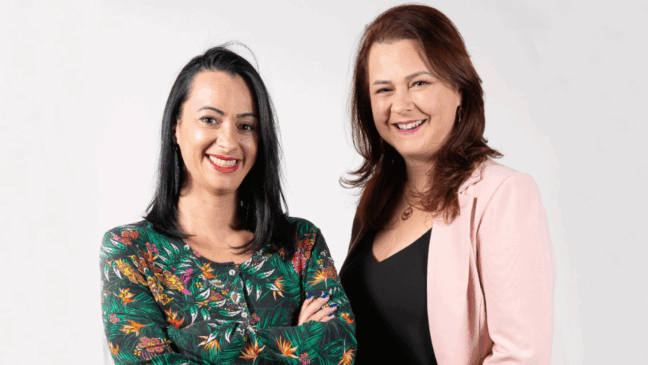 Yannahe Marques com a terapeuta Rose Rech, coautora do livro (foto: divulgação)