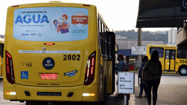 Campanha de uso racional da água é divulgada pelas ruas de Jundiaí