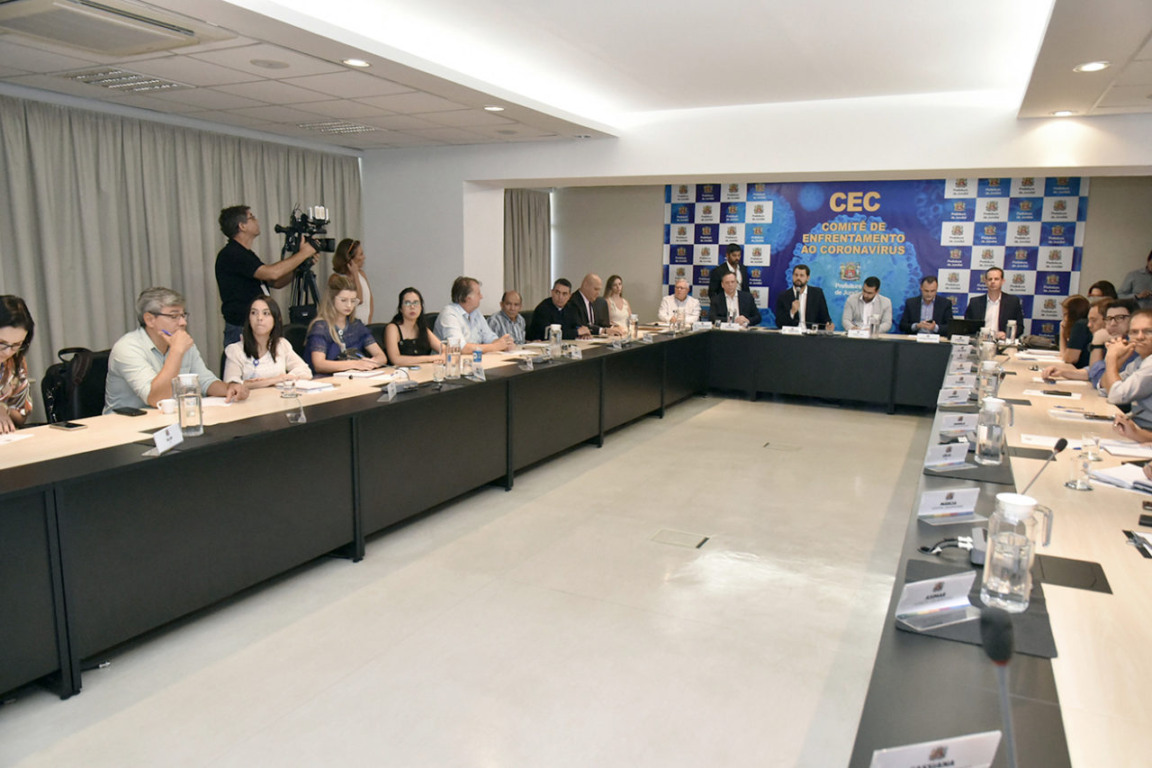 Prefeito apresenta ações ao enfrentamento do coronavírus