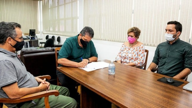 Marcão Marchi, prefeito de Itupeva, assina decreto de intervenção do Hospital Municipal Nossa Senhora Aparecida