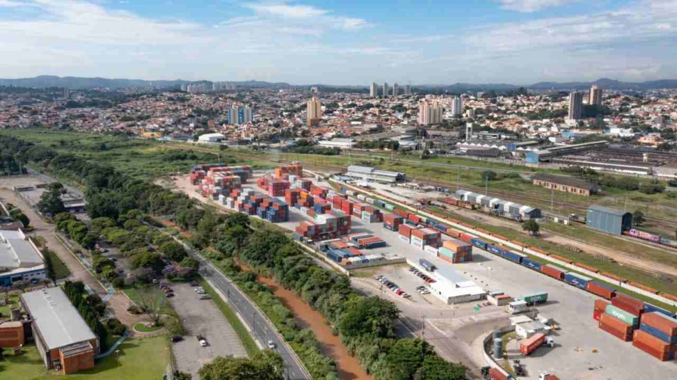Visão aérea do terminal logístico ferroviário de Jundiaí Visão aérea do terminal logístico ferroviário de Jundiaí