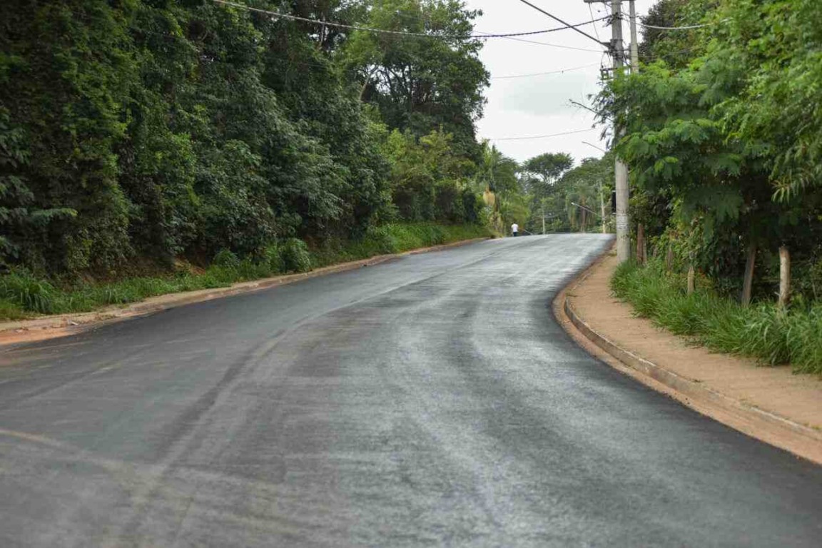 Jundiaí: Avenida José Mezzalira ganha novo asfalto
