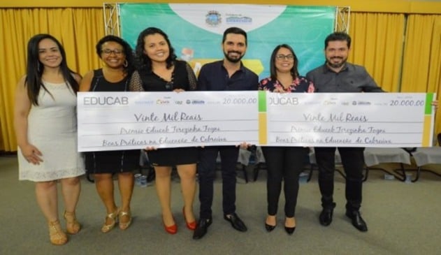 Cabreúva realiza premiação de professores e escolas com R$ 60 mil