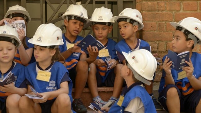 Crianças participam de projeto "Passaporte Cultural", de Jundiaí