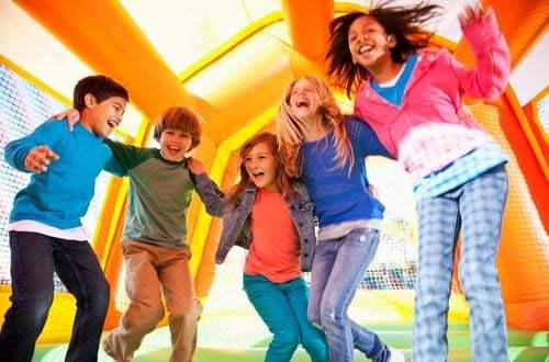 pula-pula-almoço-beneficente