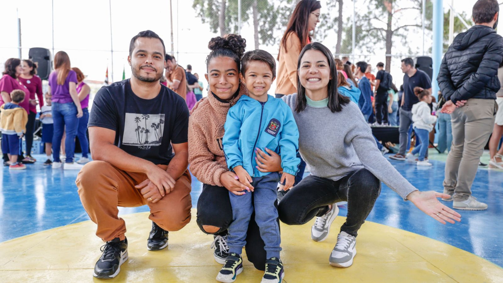 Entrega de quadra coberta EMEB Luiz Bárbaro em Jundiaí