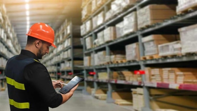 Operador de logística.