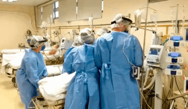 Ocupação de UTI no Hospital São Vicente. (Foto: Divulgação)