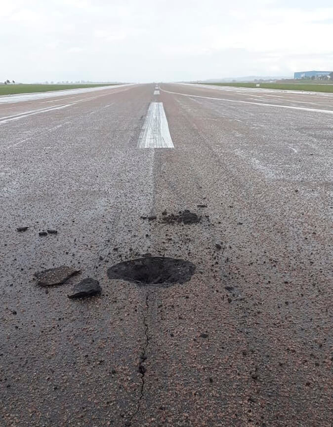 Raio na pista do aeroporto de Viracopos. (Foto: Divulgação)