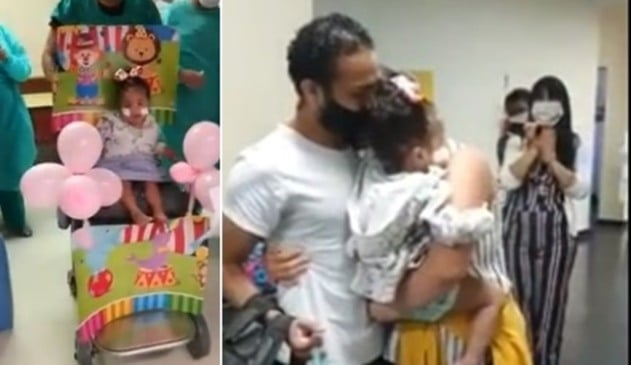 Foto de criança em cadeira de rodas, à esquerda; foto de criança no colo, à direita