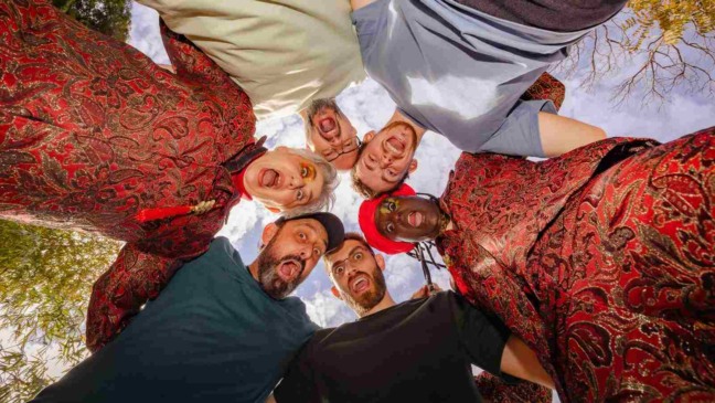 Renata Iacovino & Mil Taroba com banda OXIDADE