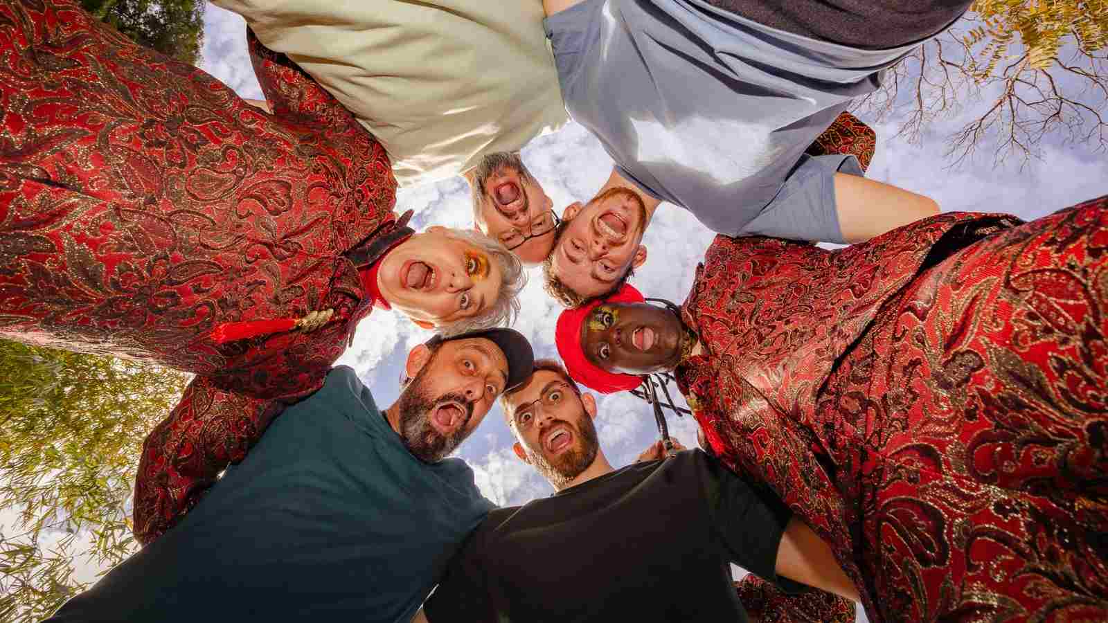 Renata Iacovino & Mil Taroba com banda OXIDADE