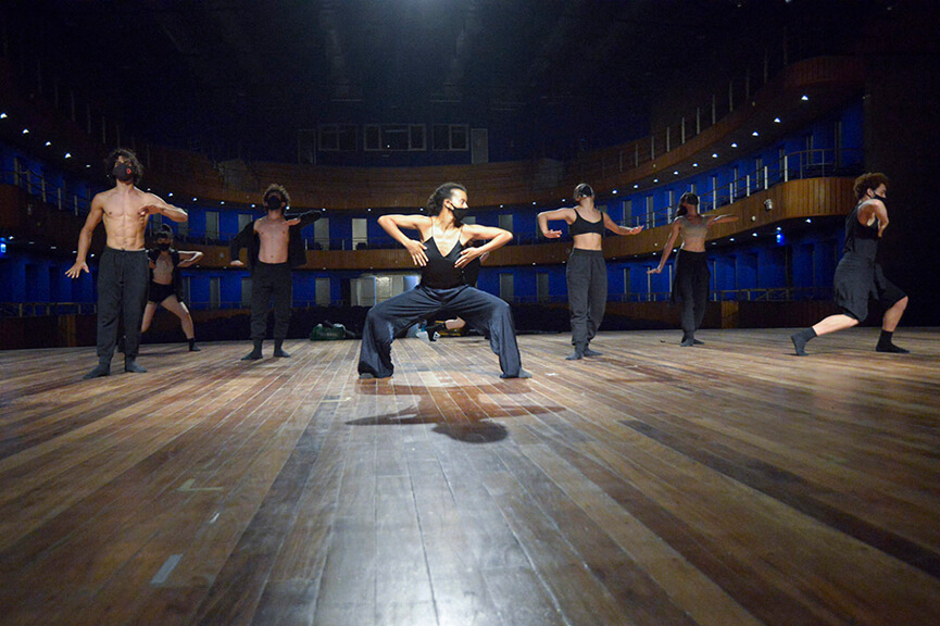 Ensaio no Teatro Polytheama. (Foto: Divulgação)