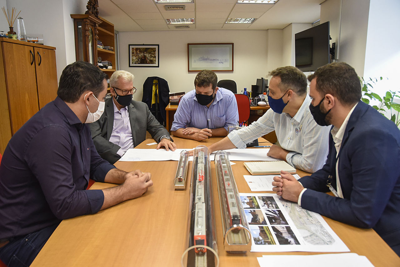 Apresentação da proposta da Prefeitura, para que o desembarque do expresso passe a ser feito no Complexo Fepasa