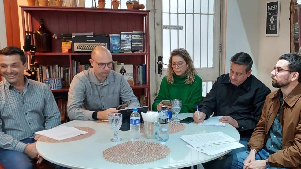 Reunião sobre revitalização do Centro de Jundiaí com ACE, moradores e poder público.