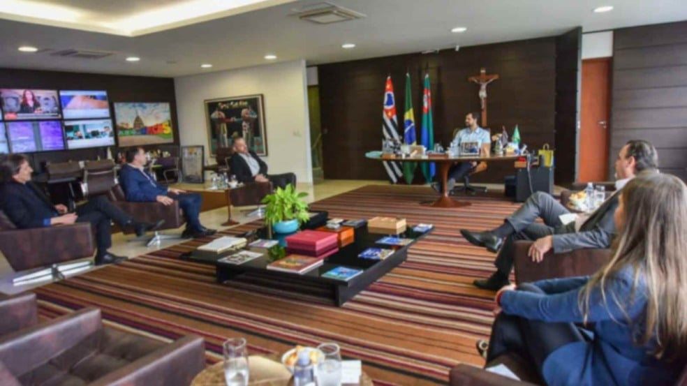 reuniao_dexco_gabinete--compressed