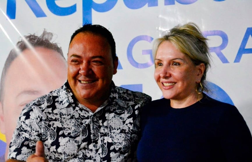 Rivaldo Oliveira e Monica Becker. (Foto: Pop TV)