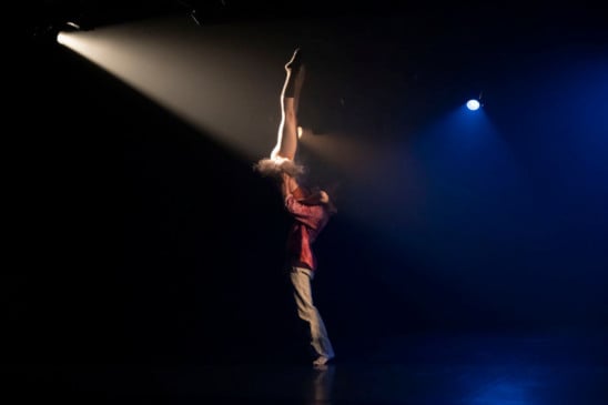 Cia.Divinadança, no palco da Sala Jundiaí