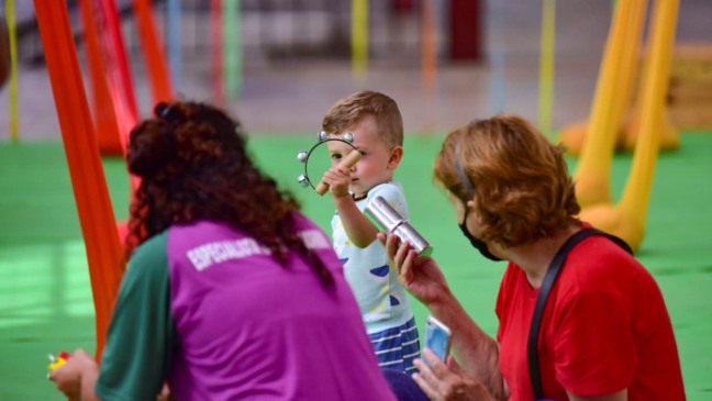 Na recém-inaugurada Fábrica das Infâncias Japy, tem programação para as crianças e agendamento de vacinação contra a Covid
