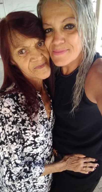 Sandra e sua mãe