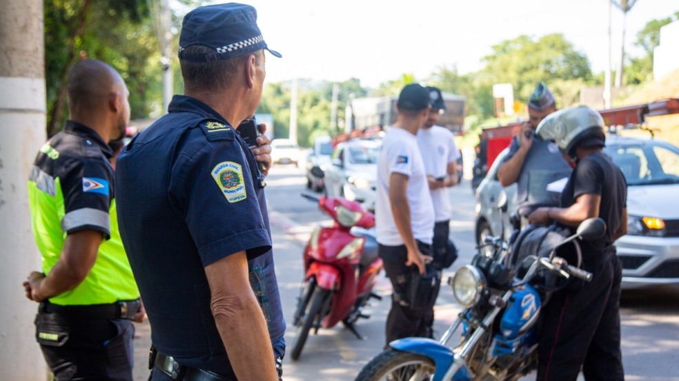 Departamento de Trânsito, GCM e Polícia Militar de Itupeva atuam em ação contra irregularidades