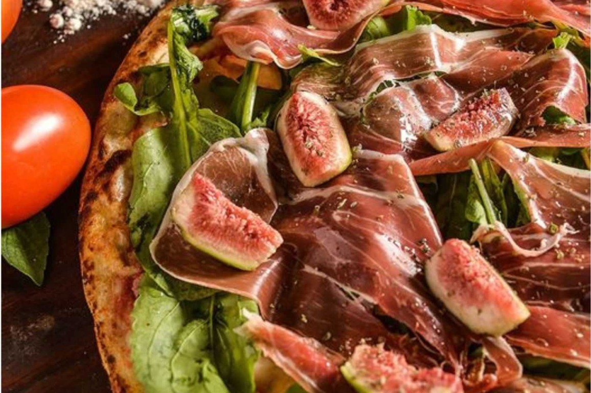 Pizza Adriane Galisteu. Foto: Senna Pizzaria/Divulgação