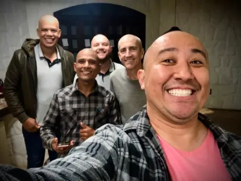 servidores-e-prefeito-de-cabreuva-com-cabelos-rasapados