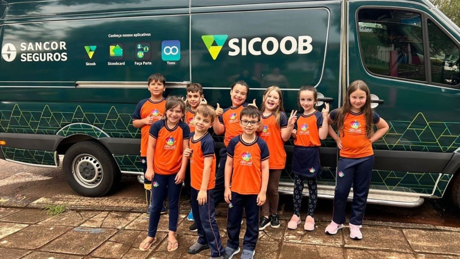 sicoob cooperativismo e educaçao