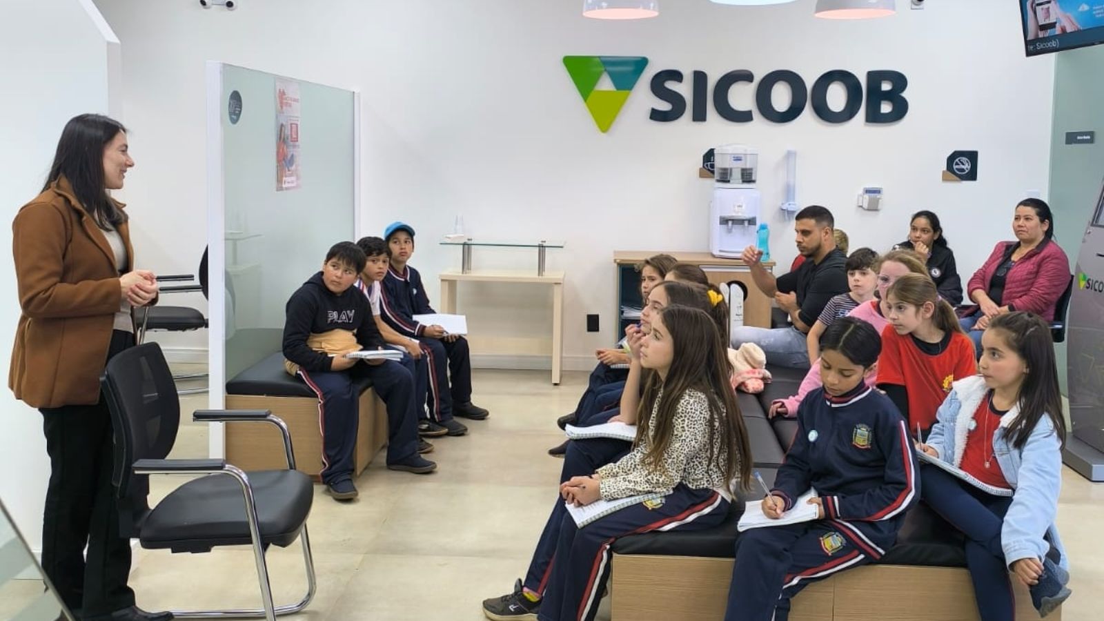 sicoob cooperativismo e educaçao