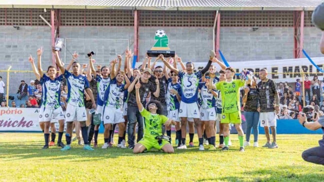 Time de futebol masculino.