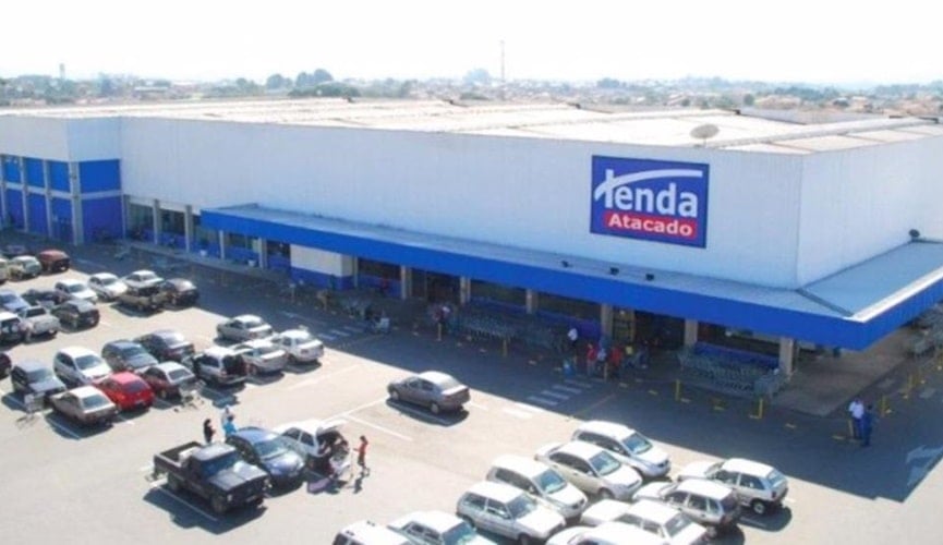 Foto da fachada do Tenda Atacado