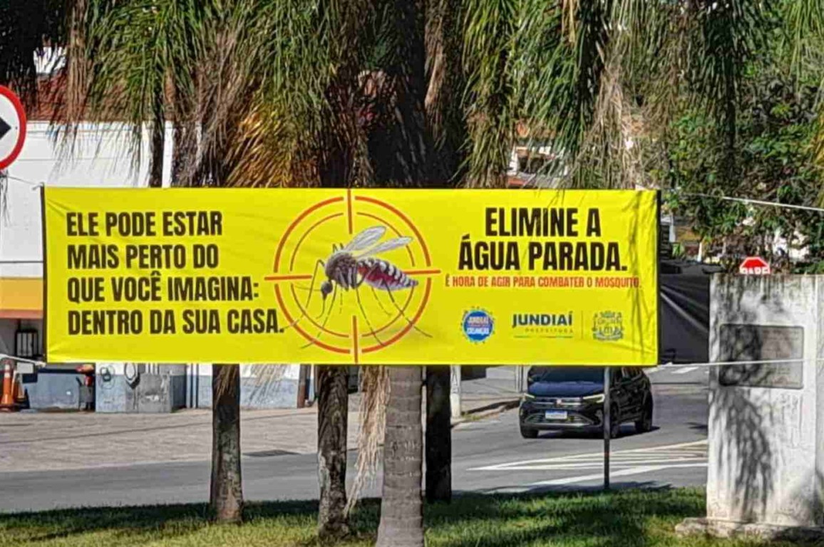 Jundiaí intensifica esforços no combate à dengue nos terminais de ônibus Jundiaí intensifica esforços no combate à dengue nos terminais de ônibus