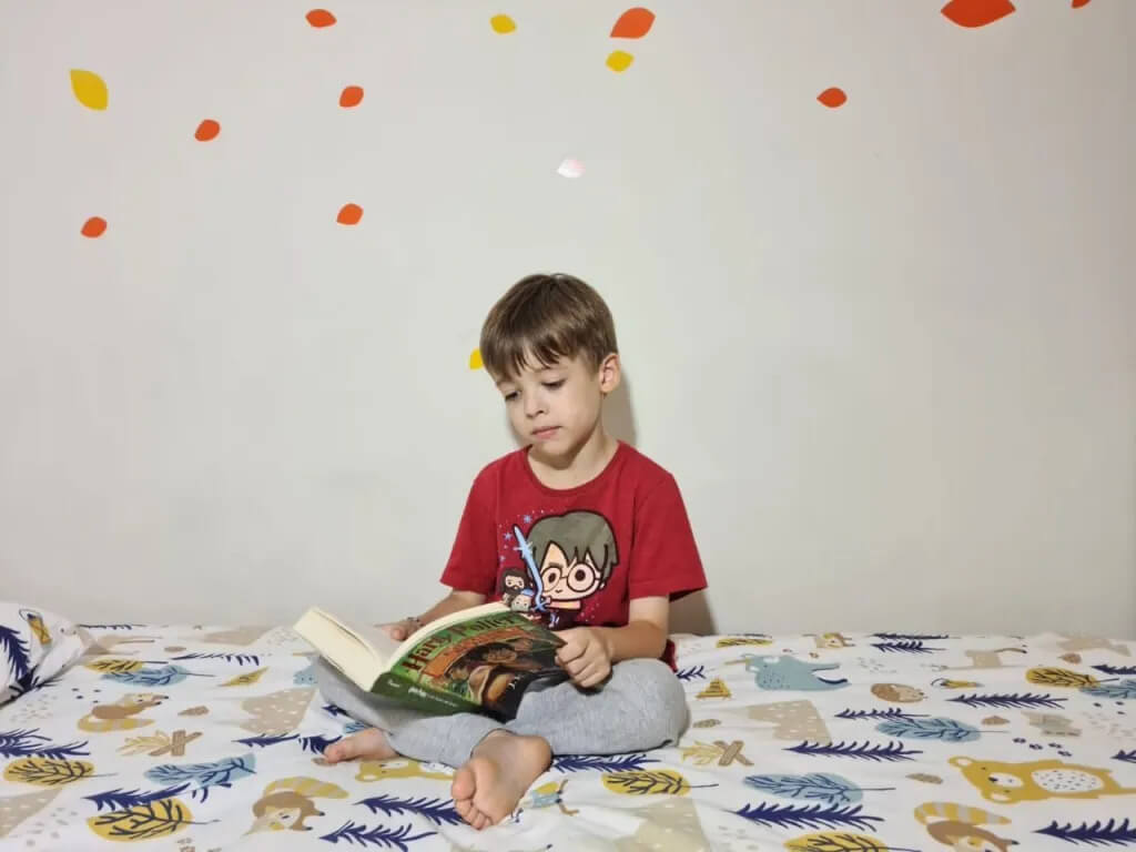 Theo Costa Ribeiro, 5 anos